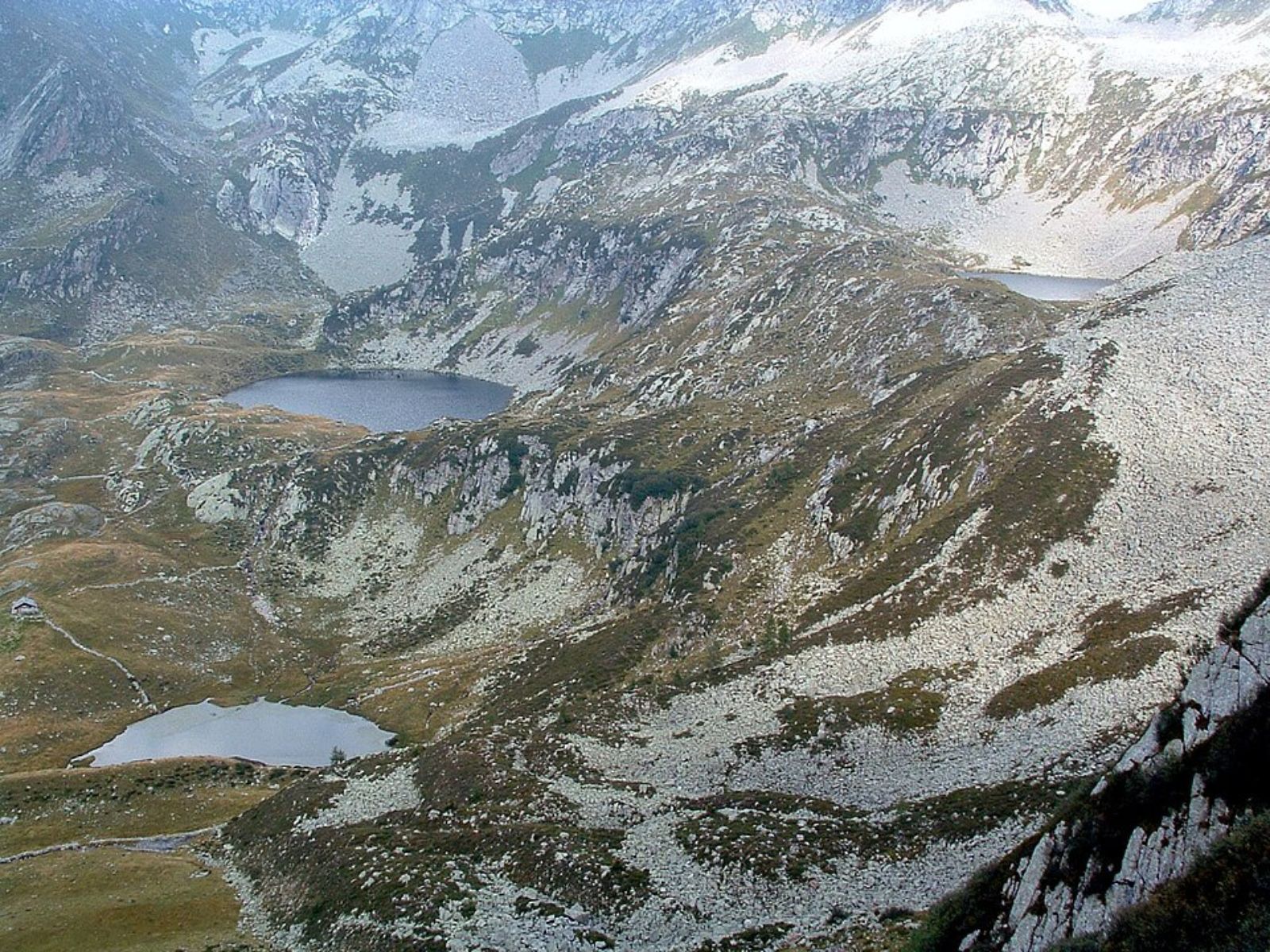 Laghi_porcile_montagnabella_outdoor_02
